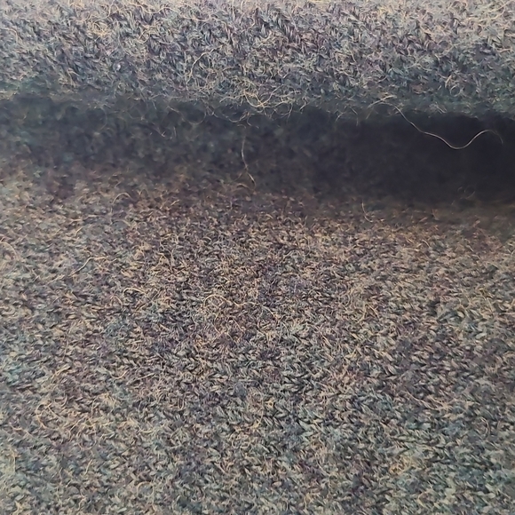 H&M forest green sweater - Picture 3 of 5